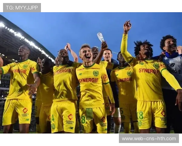 浙江队新帅阿洛伊西带来定位球与高压逼抢新风格