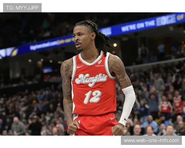 爱德华兹单节失误频发，森林狼攻防体系崩盘落后勇士20分